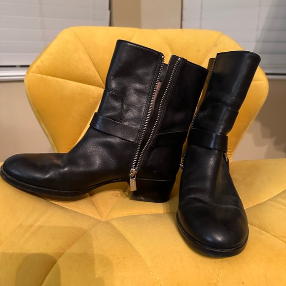 Michael Kors above the ankle boots - Picture 8 of 9